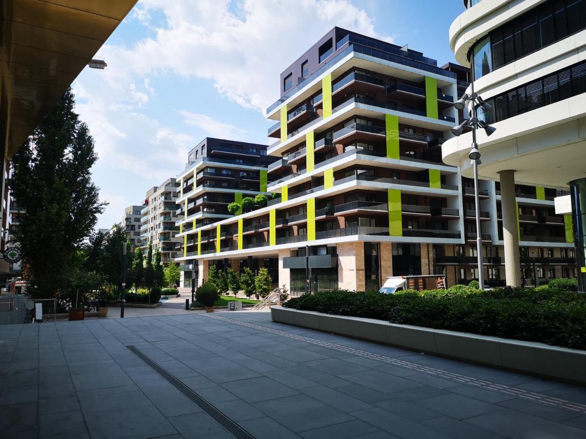 Апартаменти Corvin Promenade With Free Parking Будапешт Екстер'єр фото